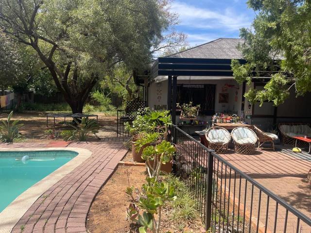3 Bedroom House For Sale in Dan Pienaar