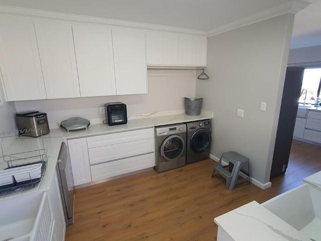 3 Bedroom house for sale in Dana Bay, Mossel Bay