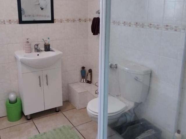 3 Bedroom house for sale in Denneoord, George