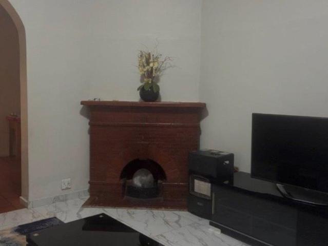 3 Bedroom House For Sale in Eastwood