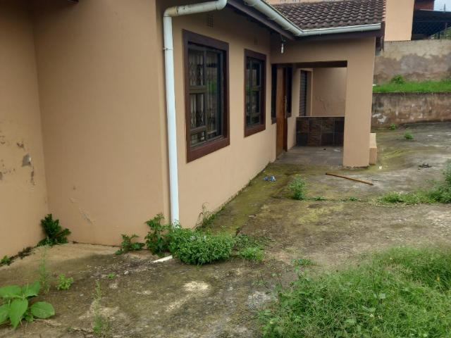 3 Bedroom House For Sale in Edendale N