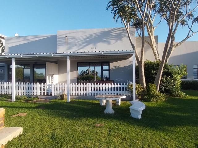 3 Bedroom House For Sale in Elysium