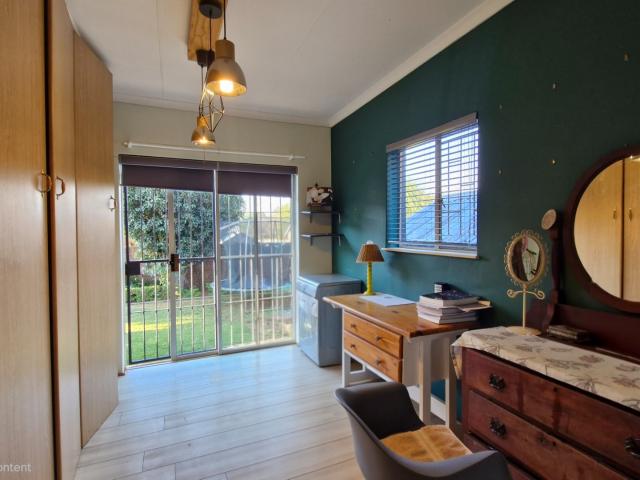 3 Bedroom House For Sale in Elarduspark