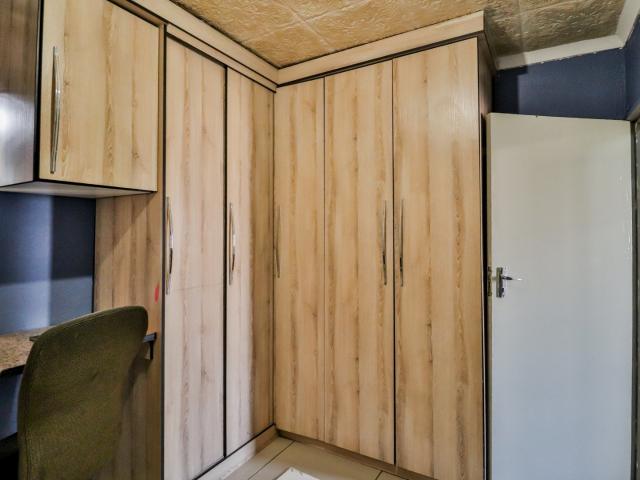 3 Bedroom House For Sale in Elspark