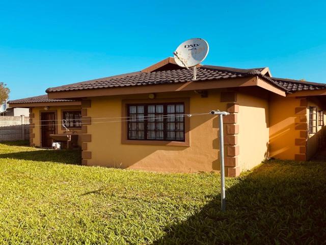 3 Bedroom house for sale in Esikhawini