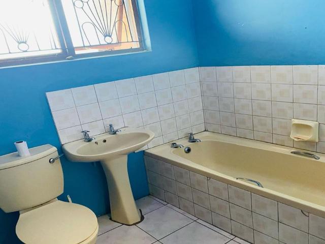 3 Bedroom house for sale in Esikhawini