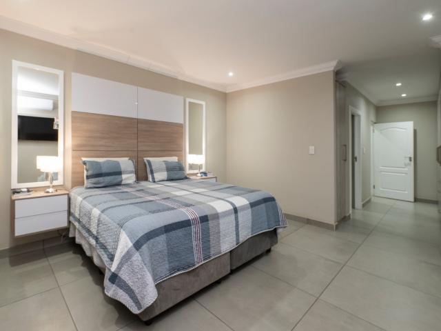 3 Bedroom House For Sale in Eye Of Africa Estate