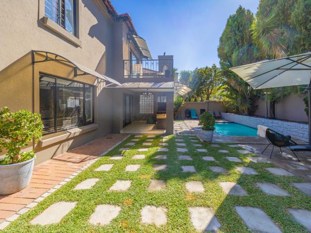 3 Bedroom House For Sale in Fourways