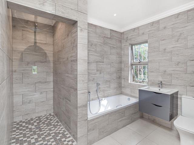 3 Bedroom house for sale in Fourways, Sandton