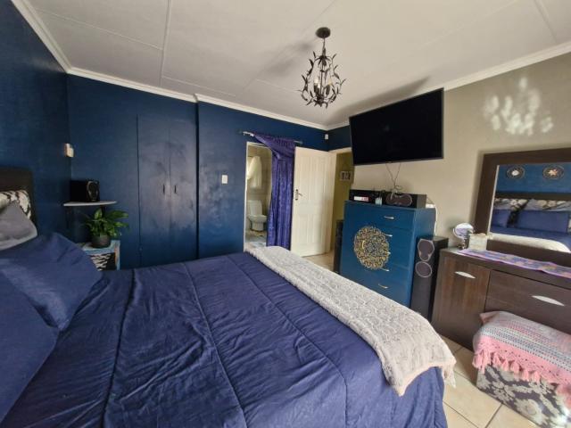 3 Bedroom House For Sale in Fochville