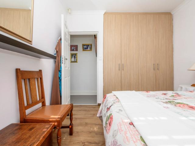 3 Bedroom House For Sale in Fairview