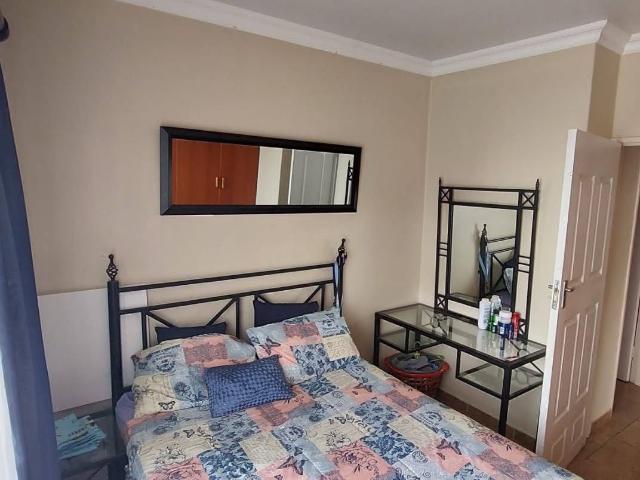 3 Bedroom House For Sale in Flamwood