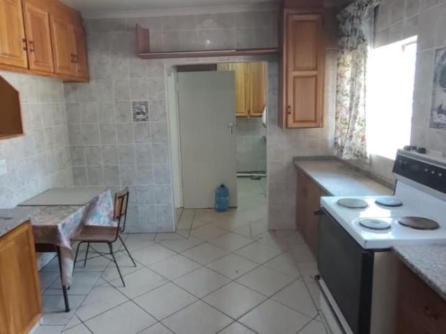 3 Bedroom house for sale in Flimieda, Klerksdorp
