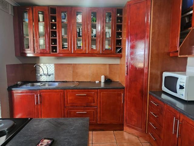 3 Bedroom House For Sale in Florida