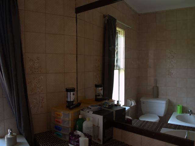 3 Bedroom House For Sale in Florida Hills