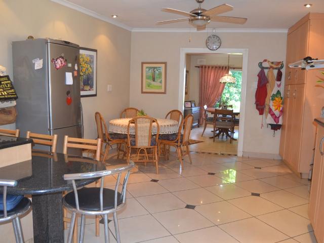 3 Bedroom House For Sale in Freeland Park