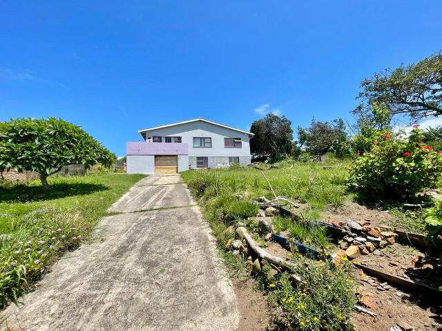 3 Bedroom House For Sale in Kaysers Beach