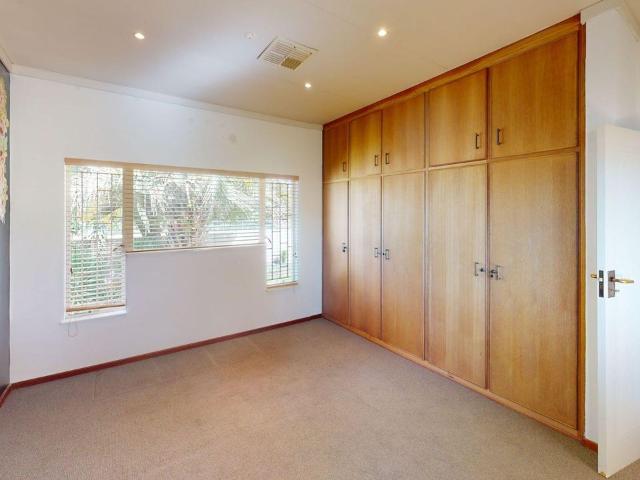 3 Bedroom house for sale in Keidebees, Upington