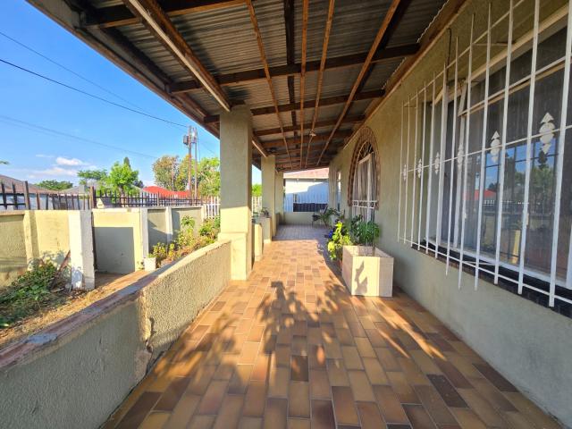 3 Bedroom House For Sale in Kenilworth