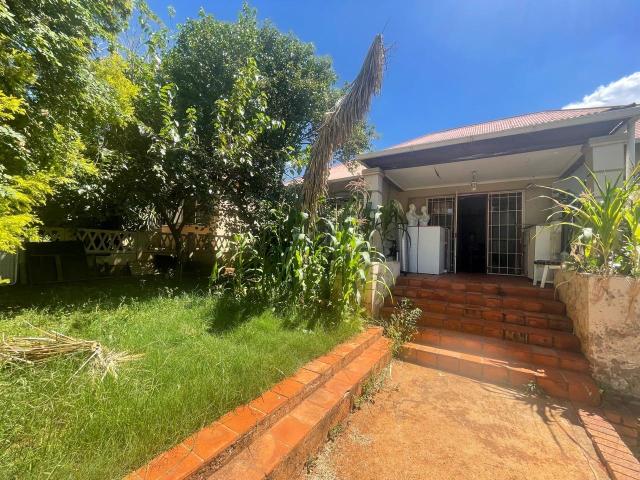 3 Bedroom House For Sale in Kensington