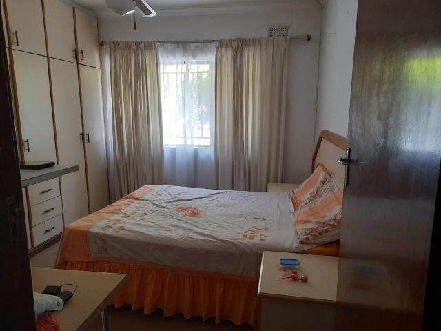 3 Bedroom House For Sale in Kenville