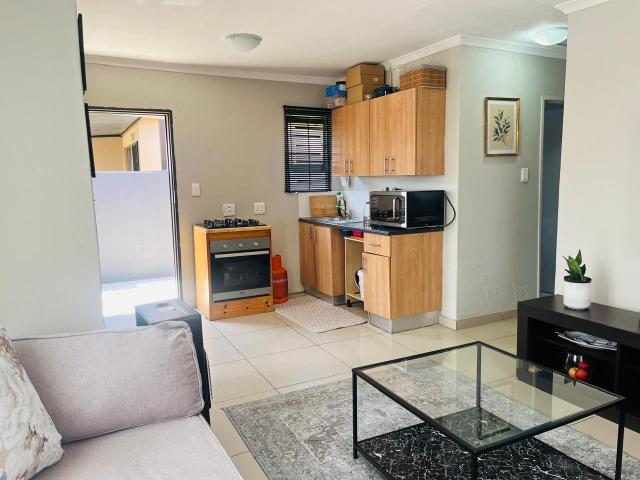 3 Bedroom House For Sale in Klippoortje