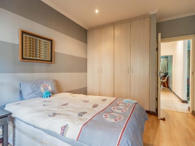 3 Bedroom House For Sale in Kloof