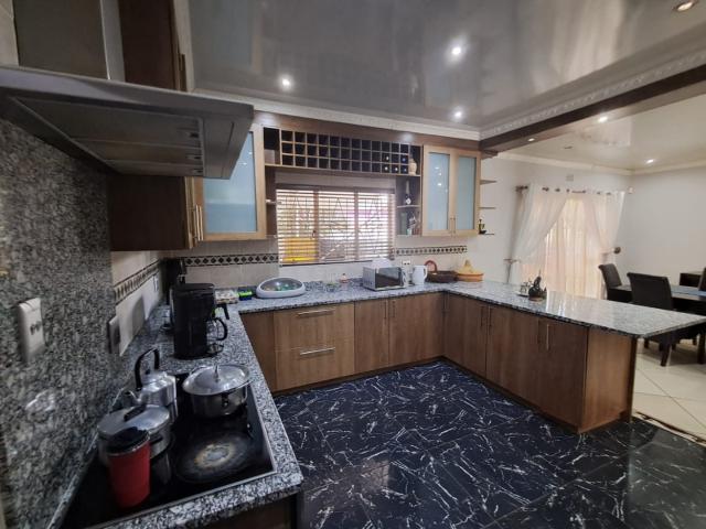 3 Bedroom House For Sale in Kuruman