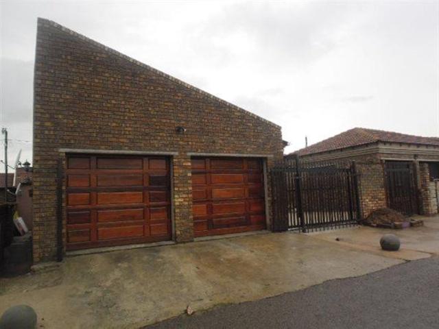 3 Bedroom House For Sale in Kwaguqa