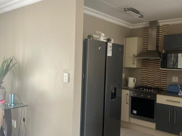 3 Bedroom House For Sale in Kyalami Hills