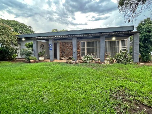 3 Bedroom House For Sale in Hospitaalpark