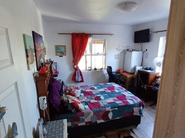 3 Bedroom House For Sale in Harbour Lights