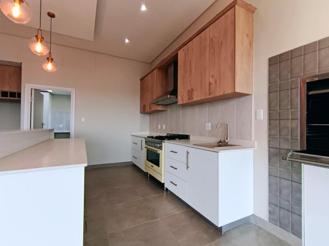 3 Bedroom House For Sale in Hartenbos Heuwels