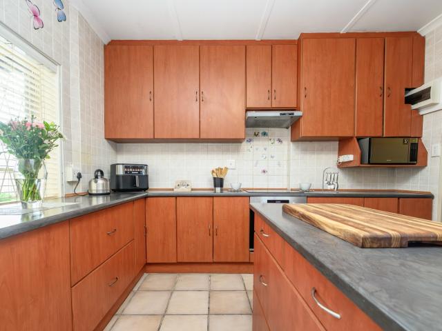 3 Bedroom House For Sale in Heuwelkruin