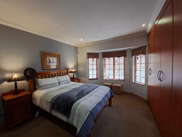 3 Bedroom House For Sale in Heidelberg Central