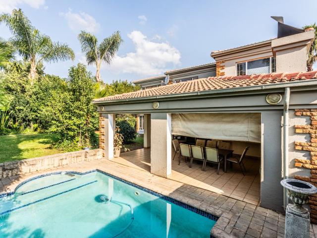 3 Bedroom House For Sale in Highveld