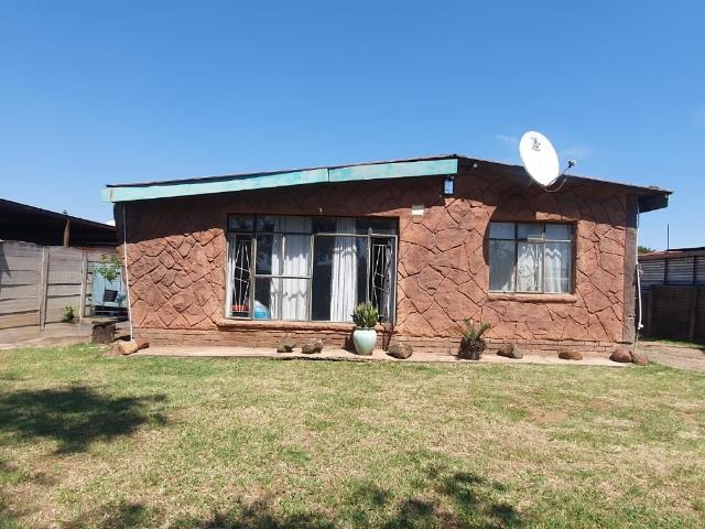 3 Bedroom House For Sale in Jan Niemand Park