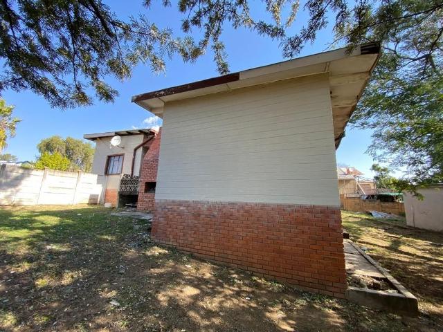 3 Bedroom House For Sale in Observation Hill
