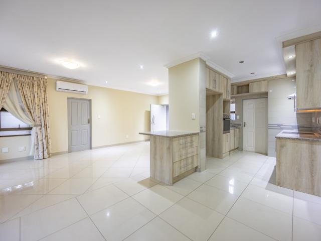 3 Bedroom House For Sale in Olympus AH