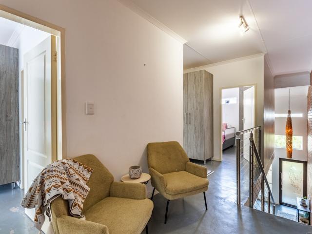 3 Bedroom House For Sale in Olympus AH