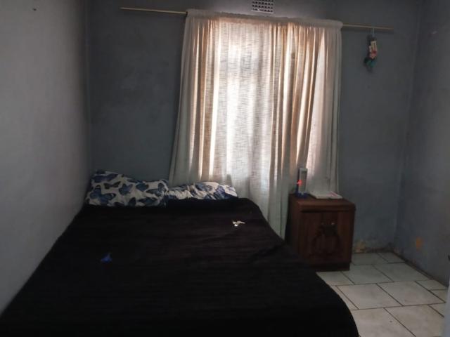 3 Bedroom House For Sale in Louwville