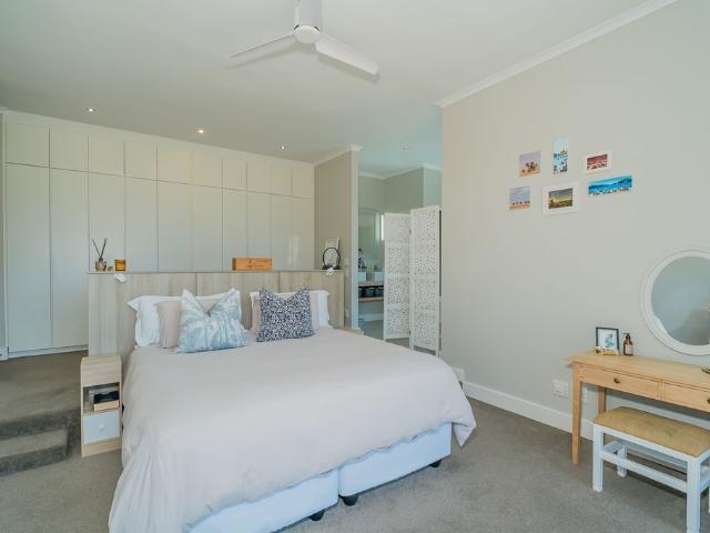 3 Bedroom House For Sale in Lake Michelle Security and Eco Estate
