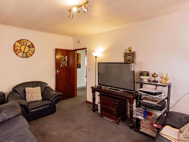 3 Bedroom house for sale in Lenasia Ext 1, Johannesburg