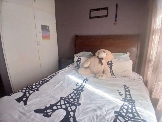 3 Bedroom House For Sale in Leondale