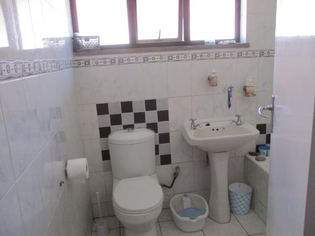 3 Bedroom House For Sale in Lindhaven