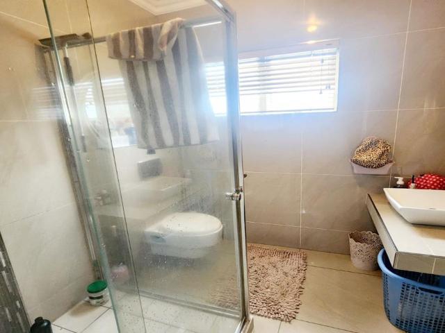 3 Bedroom house for sale in Mount Edgecombe