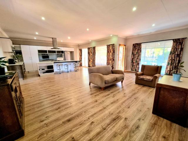 3 Bedroom House For Sale in Modimolle
