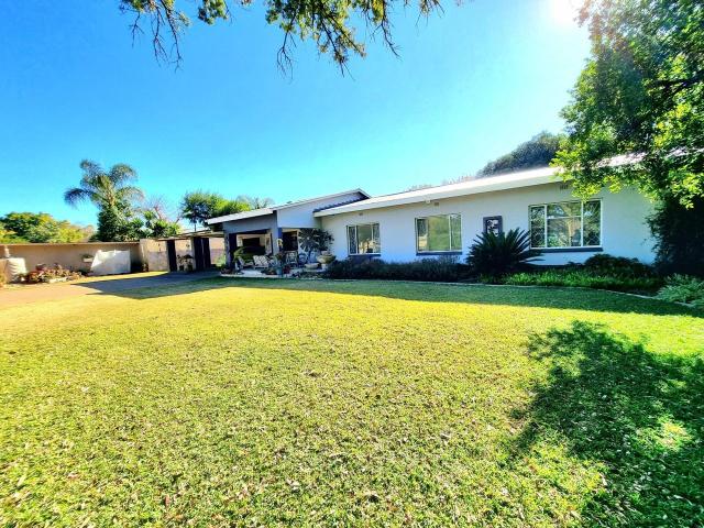 3 Bedroom House For Sale in Modimolle