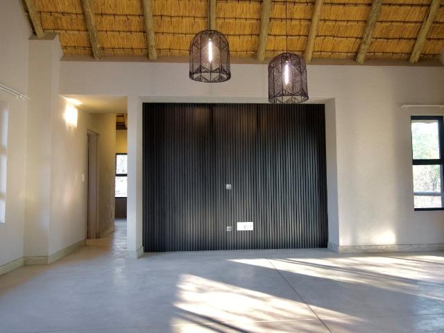3 Bedroom House For Sale in Moditlo Nature Reserve