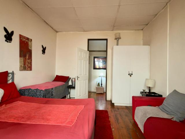 3 Bedroom House For Sale in Morningside